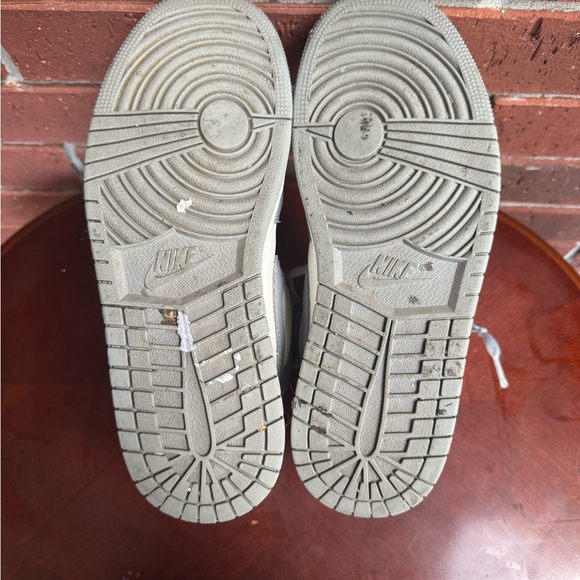 Jordan Women's Sneakers in Gray and White - Picture 8 of 10